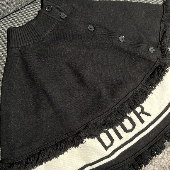 Dbaby inspired Size 7 shawl - Picture 3 of 3